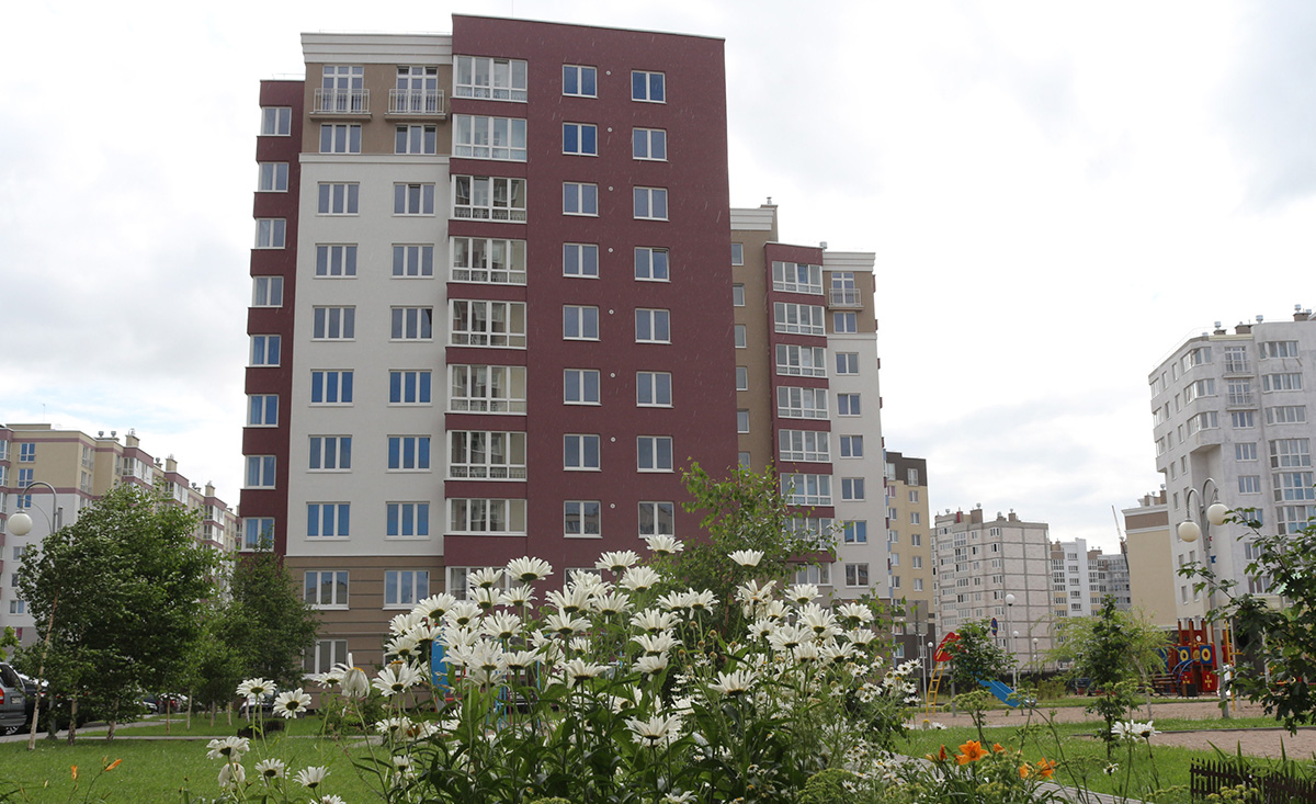 Жк восток. Жилой комплекс Восточный Смоленск. Мегаполис Калининград застройщик. ЖК Восток 29 дом. Восточная дом 3.